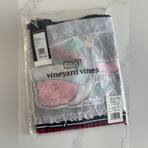 Vineyard Vines Elf Whale long sleeve tshirt